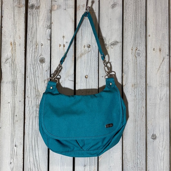 rei shoulder bag